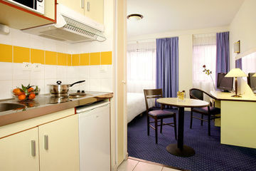 Comfort Suites Cannes Mandelieu 外观 照片