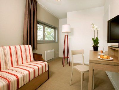 Comfort Suites Cannes Mandelieu 外观 照片