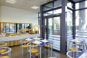 Comfort Suites Cannes Mandelieu 外观 照片